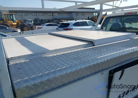 2006 Ford F-250 Xl/Xlt z USA, uszkodzony, nr VIN 1FDNF20526ED53374